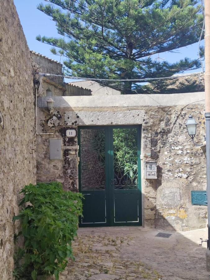 Cortile Via Sales 11 Apartman Erice Kültér fotó