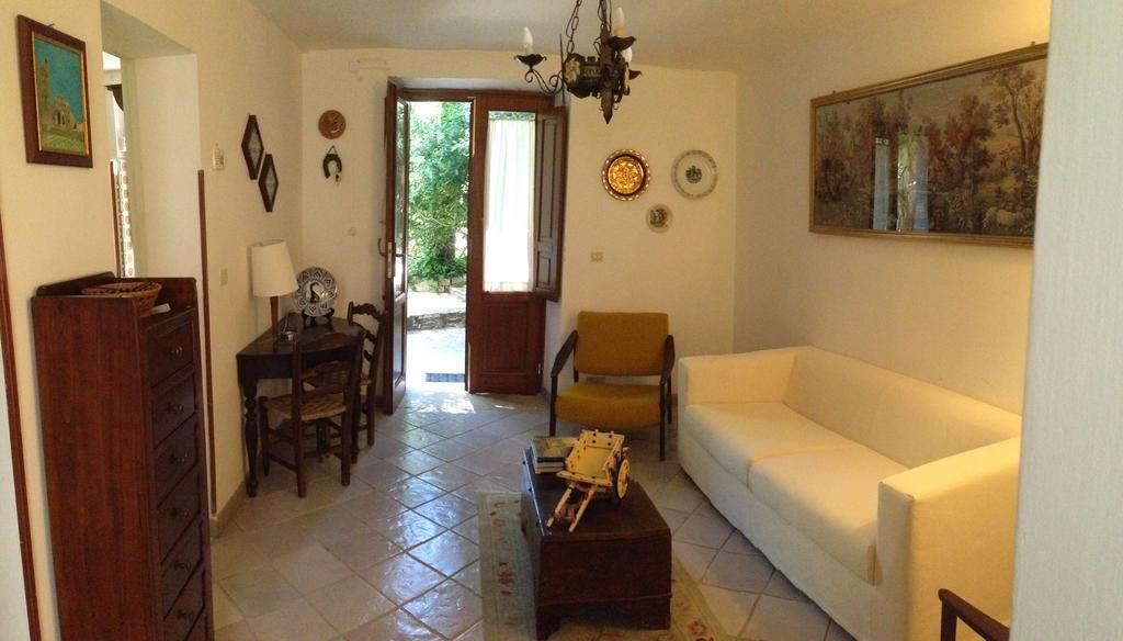 Cortile Via Sales 11 Apartman Erice Szoba fotó